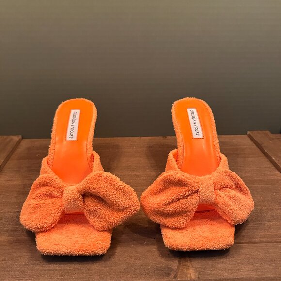 Chelsea & Violet Womens Orange Tara Faux Suede Block Heeled Sandals Size 7.5 - Picture 2 of 9